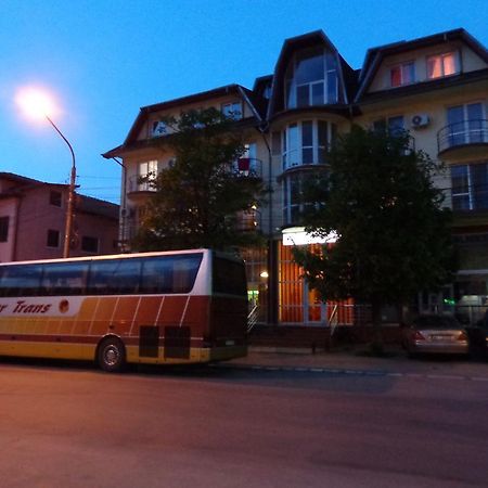 Hotel Cygnus Tulcza Zewnętrze zdjęcie