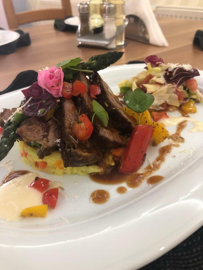 Hotel Cygnus Tulcza Zewnętrze zdjęcie