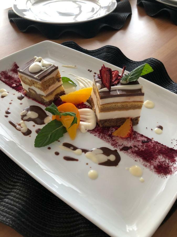 Hotel Cygnus Tulcza Zewnętrze zdjęcie